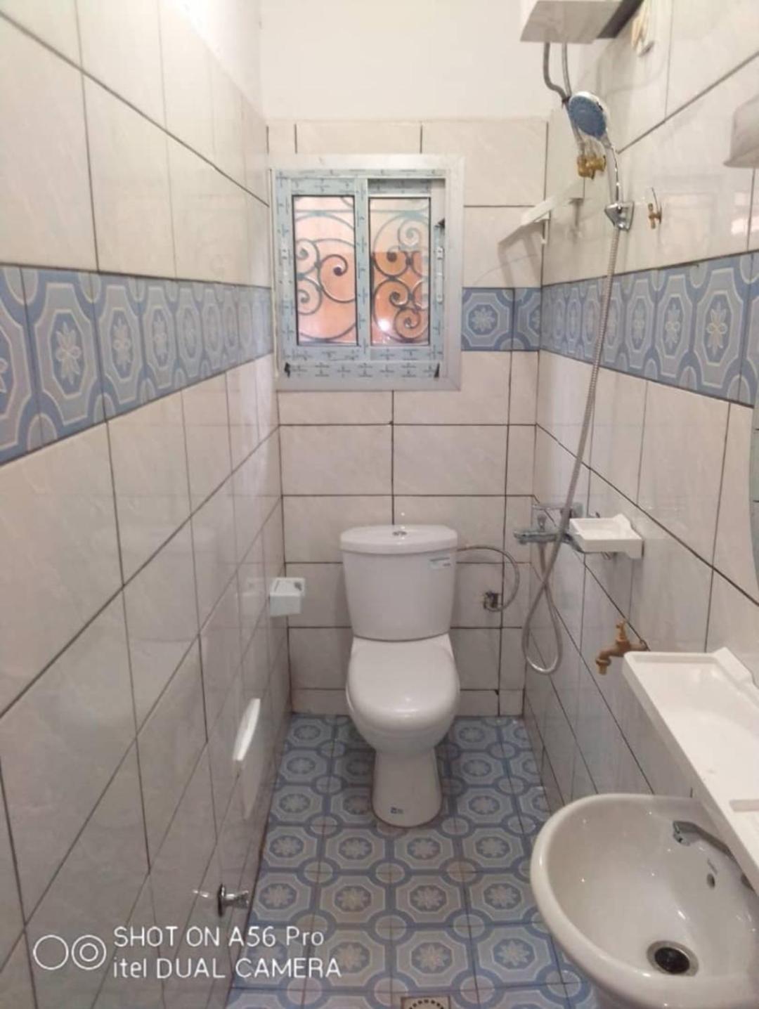Residence 2K Studio Meuble-Chapelle Symbock-Gardien-Wifi-Location Vehicule Yaoundé Exteriör bild
