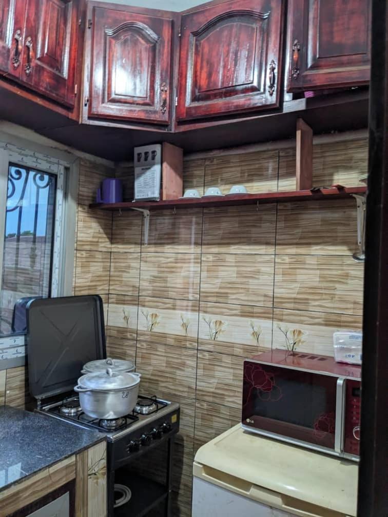 Residence 2K Studio Meuble-Chapelle Symbock-Gardien-Wifi-Location Vehicule Yaoundé Exteriör bild